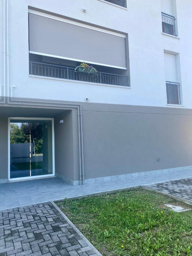 Residence Outlet Vivaldi Noventa di Piave Extérieur photo