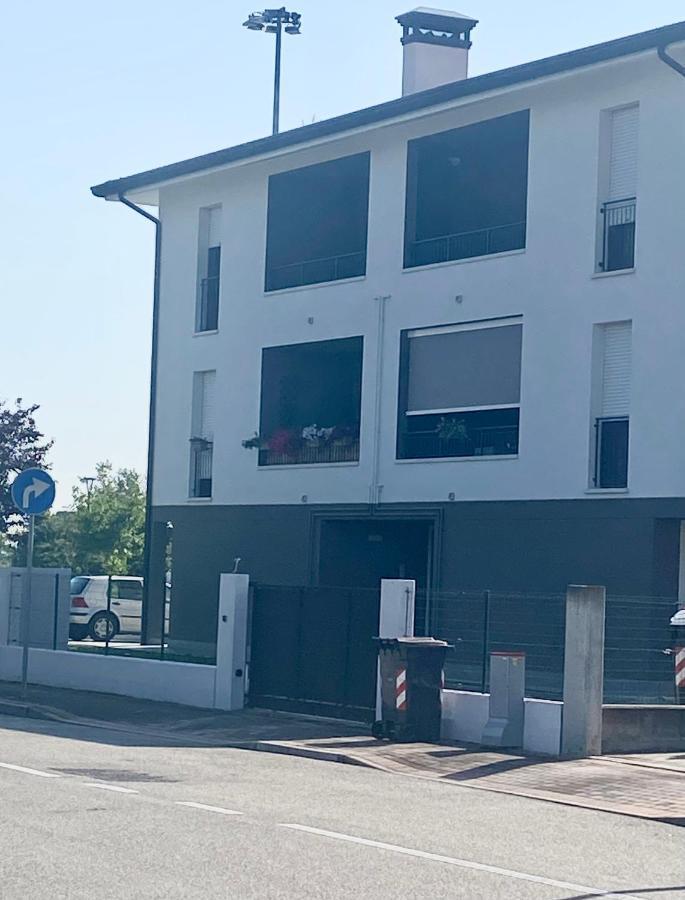 Residence Outlet Vivaldi Noventa di Piave Extérieur photo